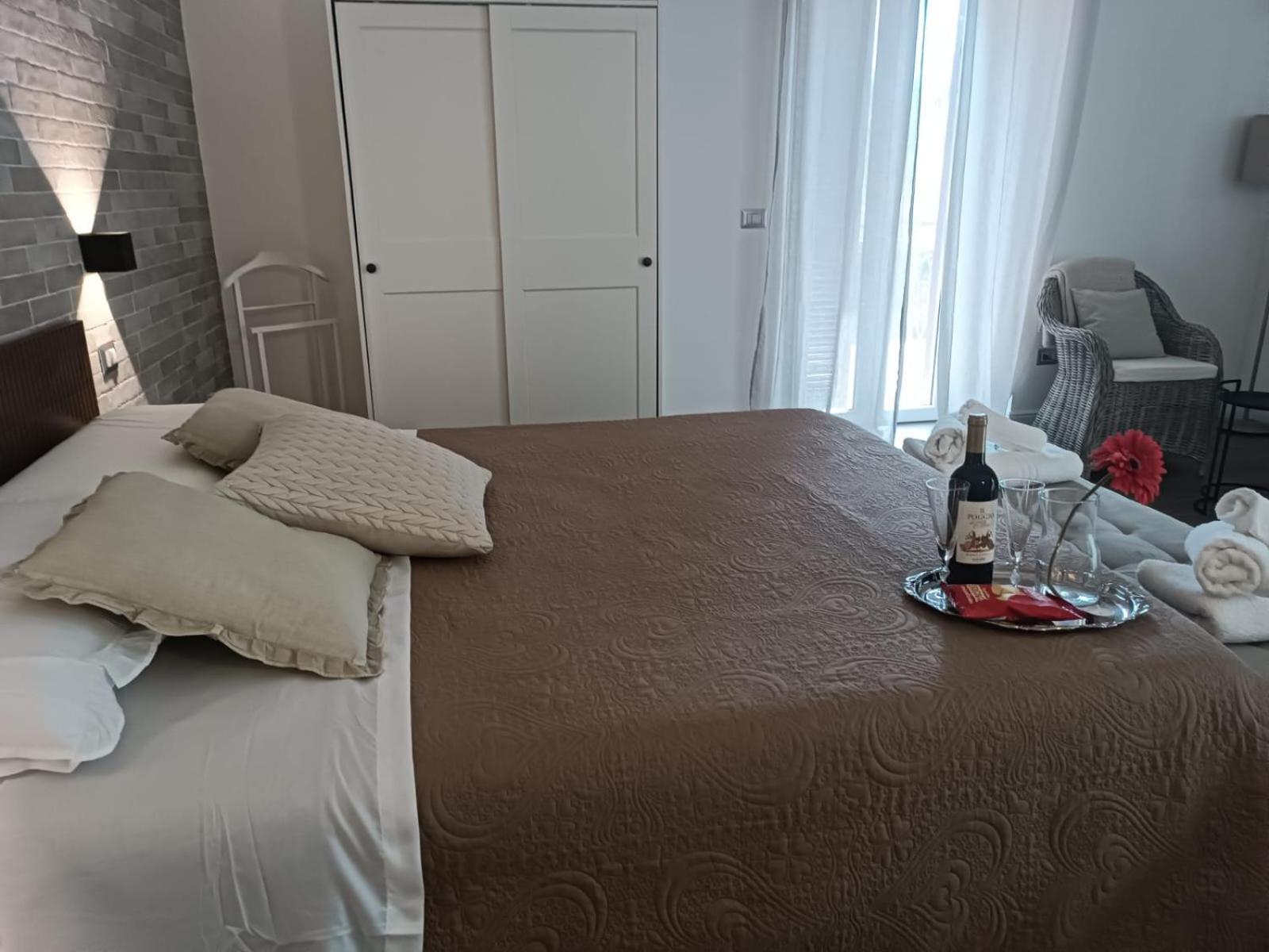 Casa Rosamari - Su Lago Di Posta Fibreno, Appartamento Con Camino Экстерьер фото